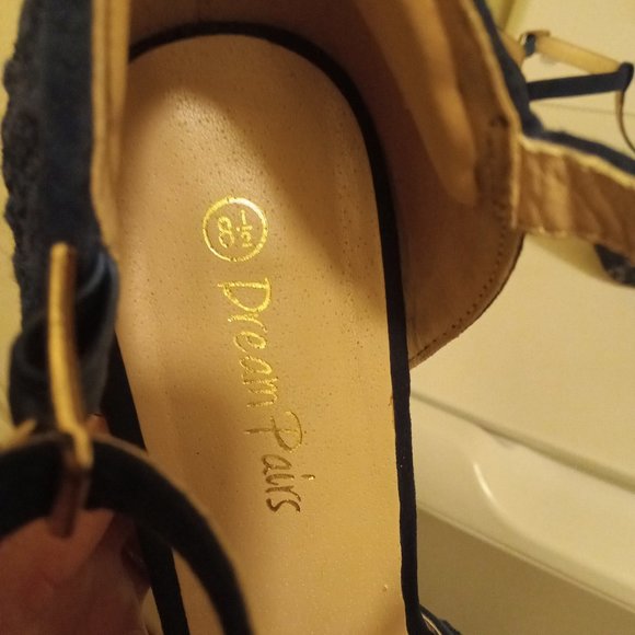 Dream paris heels in dark blue size 8 1/2 - Picture 5 of 6